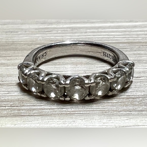 Designer Signed Victoria Wieck Sterling Silver Cubic Zirconia Band Ring, Size 5 - Picture 3 of 12